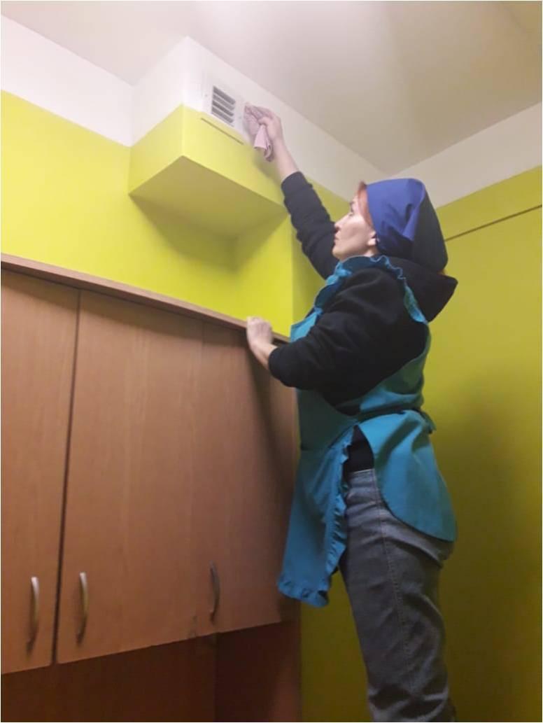 Еженедельная уборка в детском саду