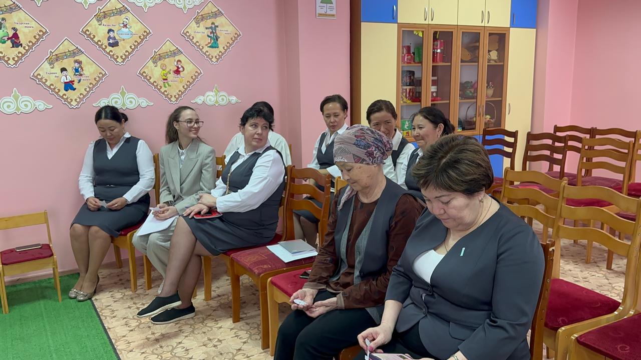 «Танысқаныма қуаныштымын» тақырыбында мектеп жасына дейінгі баланың дамуындағы ерекшеліктері
