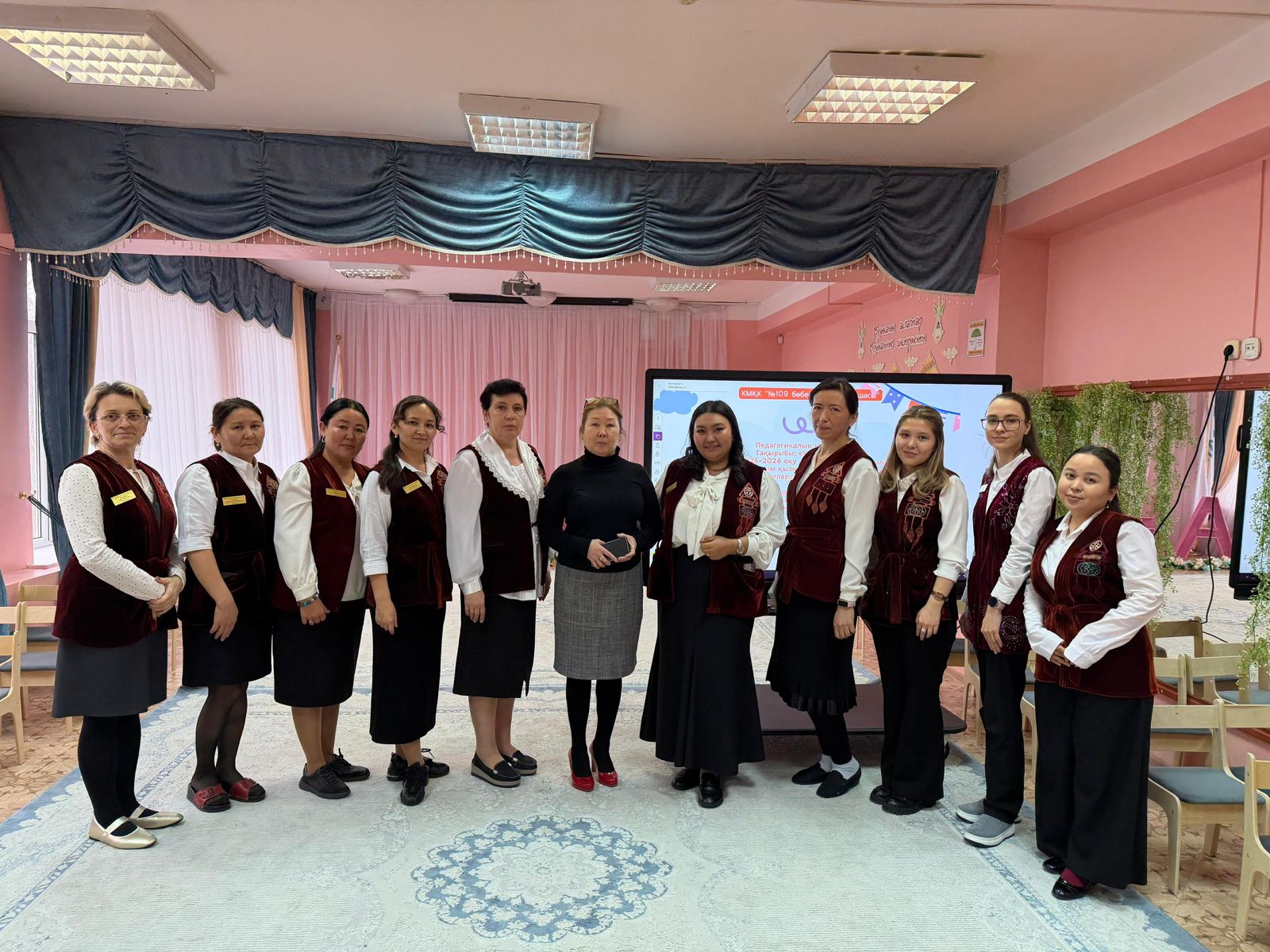 «Буллингке жол жоқ: қауіпсіз және достық топ құру»